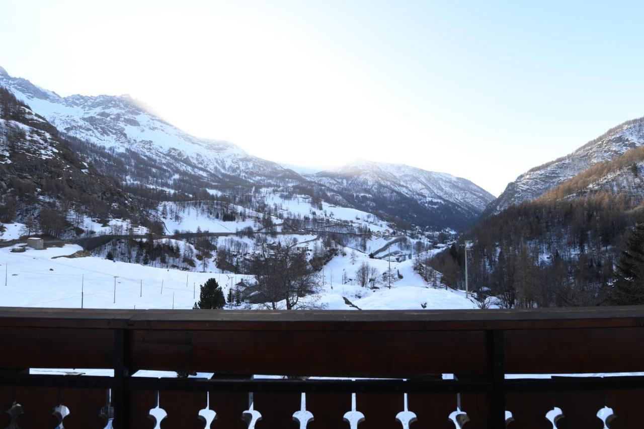Hotel Rascard Вальтурнанш Экстерьер фото