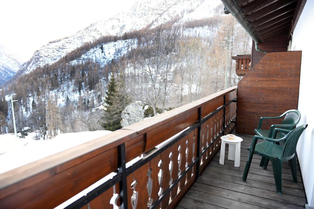 Hotel Rascard Вальтурнанш Экстерьер фото